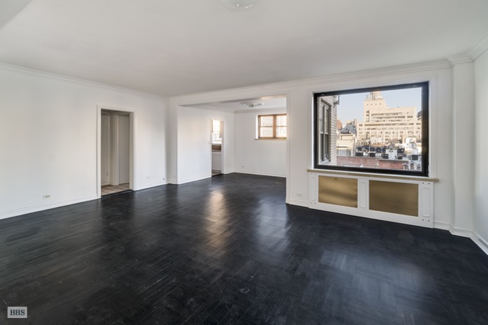 875 Fifth Avenue, Upper East Side, NYC, $4,250,000, Web #: 14446739