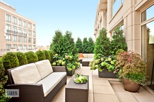 2150 BROADWAY