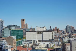 652 BROADWAY