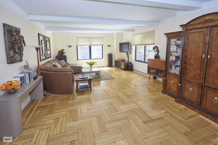Photo 1 of 200 West 86th Street, Upper West Side, NYC, $1,587,500, Web #: 14735876
