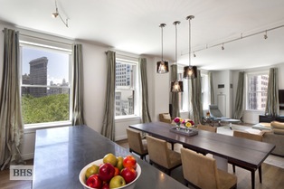 225 FIFTH AVENUE