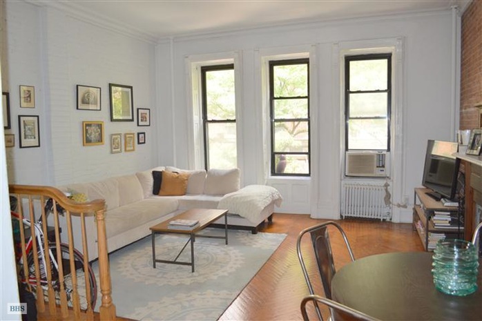 Photo 1 of West 71st Street, Upper West Side, NYC, $4,300, Web #: 15104412