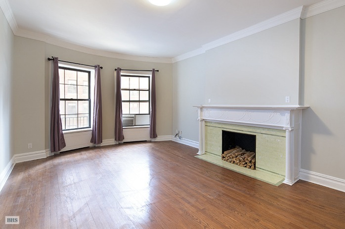 Photo 1 of 219 West 70th Street, Upper West Side, NYC, $2,650, Web #: 15122414