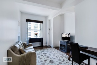 88 GREENWICH STREET 2105