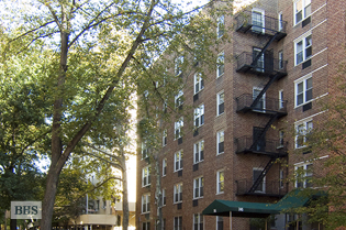 BROOKLYN HEIGHTS