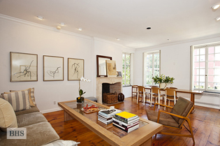 369 BLEECKER STREET