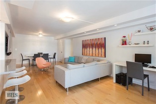 10 EAST END AVENUE