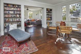 310 WINDSOR PLACE