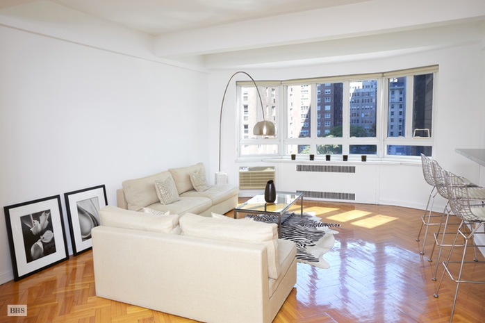 Photo 1 of 333 West 57th Street, Midtown West, NYC, $785,000, Web #: 15494803