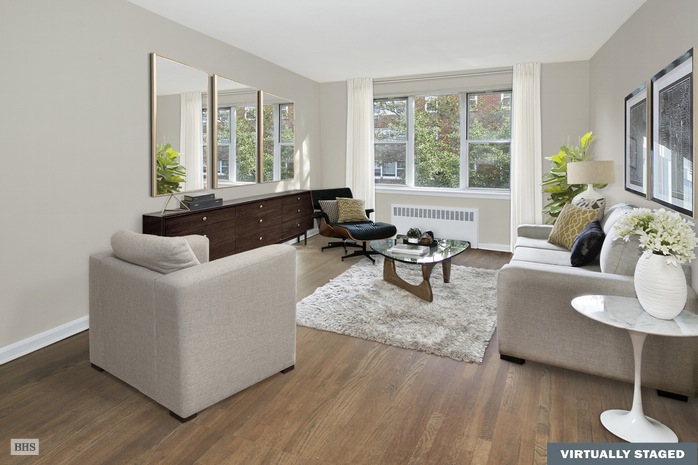 Photo 1 of 11 Charlton Street, West Village, NYC, $880,000, Web #: 15516903