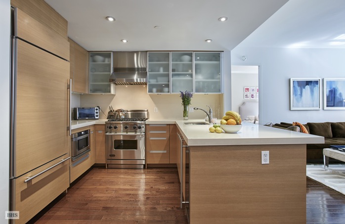 Photo 1 of 462 West 58th Street, Midtown West, NYC, $2,150,000, Web #: 15524258