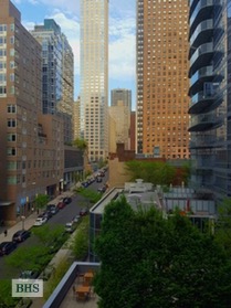10 WEST END AVENUE