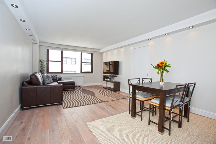 Photo 1 of 401 East 89th Street, Upper East Side, NYC, $7,500, Web #: 15661917