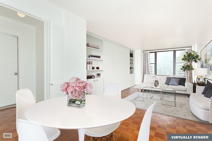 Photo 1 of 117 East 57th Street, Midtown East, NYC, $725,000, Web #: 15665804