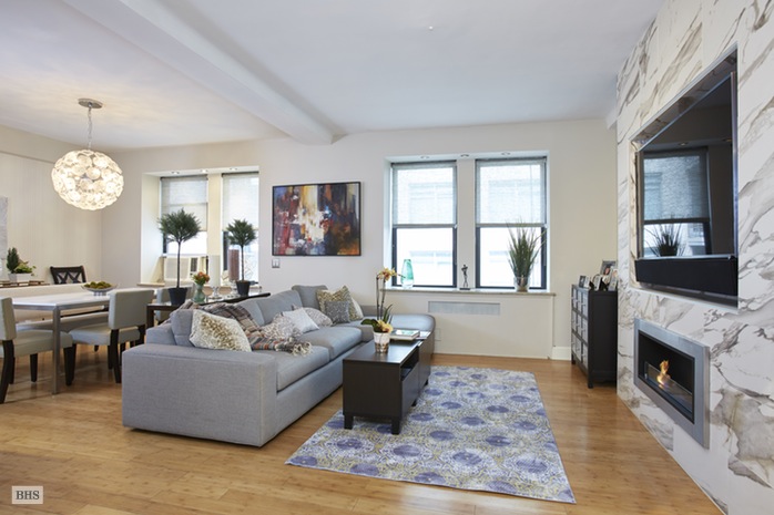 Photo 1 of 119 West 71st Street, Upper West Side, NYC, $1,325,000, Web #: 15919014