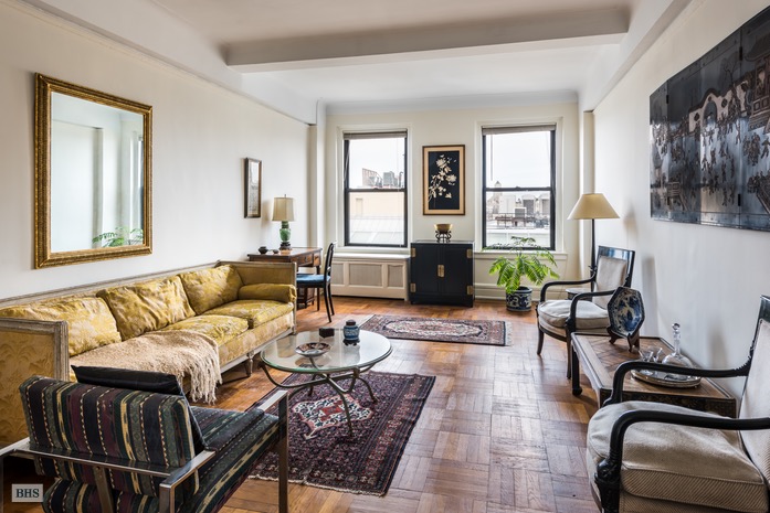 Photo 1 of 186 Riverside Drive, Upper West Side, NYC, $907,000, Web #: 15920565