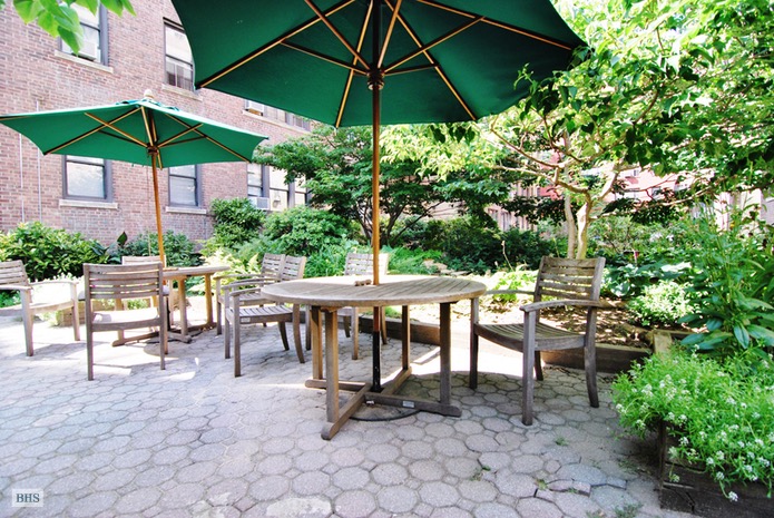Photo 1 of 3516 85th Street, Queens, New York, $220,000, Web #: 16181583