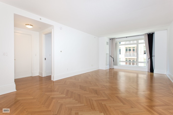 Photo 1 of West 76th Street, Upper West Side, NYC, $9,000, Web #: 16207046