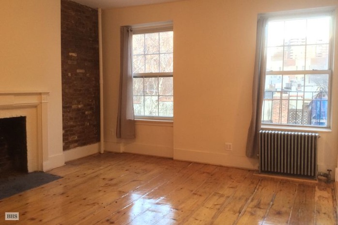 Photo 1 of 463 West 24th Street, Greenwich Village/Chelsea, NYC, $2,325, Web #: 16403353