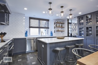 137 EAST 36TH STREET