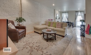 512 HENRY STREET