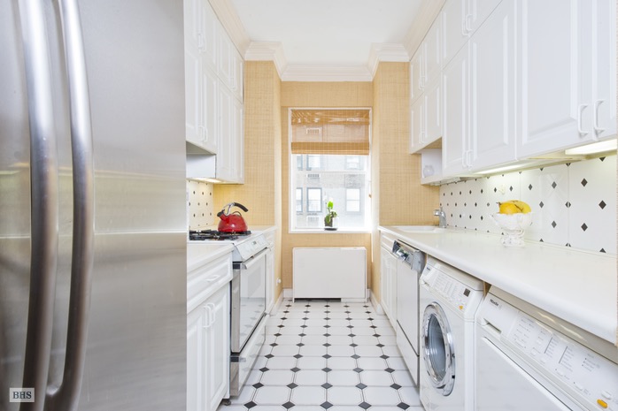 785 Fifth Avenue, Upper East Side, NYC, $3,725,000, Web #: 16529936