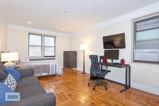 402 EAST 74TH STREET