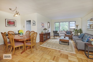 3850 HUDSON MANOR TER