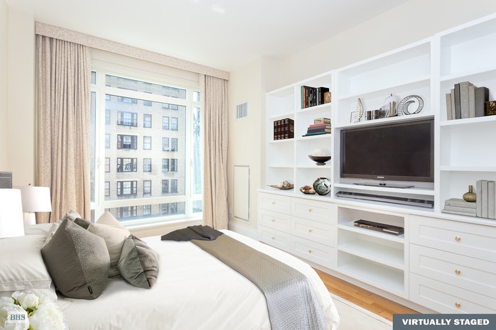 205 West 76th Street, Upper West Side, NYC, $3,695,000, Web #: 16713147