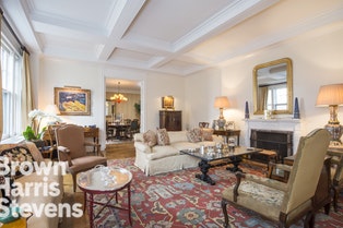 555 PARK AVENUE