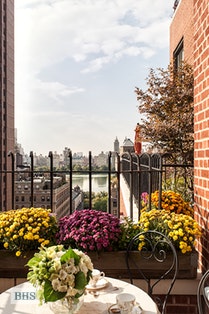 1120 PARK AVENUE