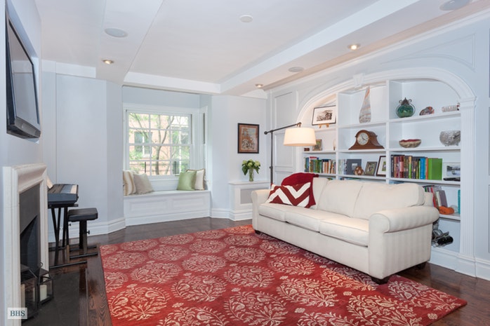 Photo 1 of 39 West 67th Street 501, Upper West Side, NYC, $1,350,000, Web #: 16865678