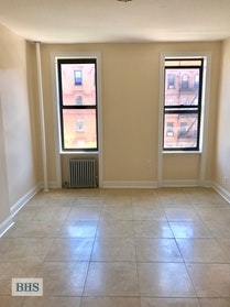 492 AMSTERDAM AVENUE
