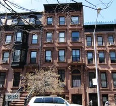 40 8TH AVENUE