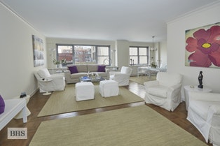 650 PARK AVENUE