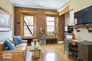 30 EAST 95TH STREET 4C