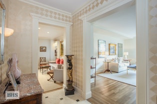 164 EAST 72ND STREET