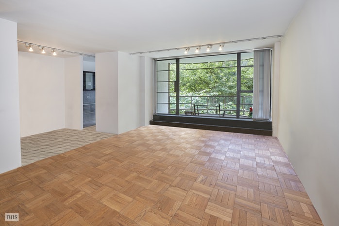 37 West 12th Street, Greenwich Village, NYC, $1,900,000, Web #: 17053184