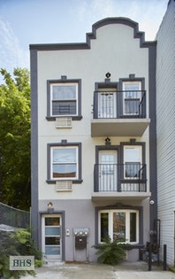 568 Quincy Street 2
