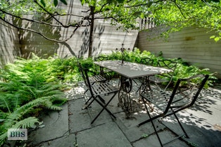 129 PARK PLACE 1
