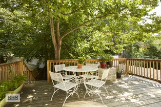 464 Marion Street 2