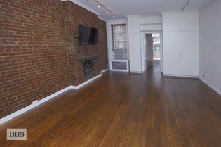 212 EAST 70TH STREET
