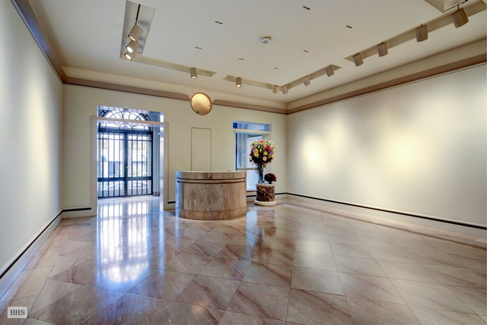 11 East 70th Street, Upper East Side, NYC, $16,750,000, Web #: 17418678