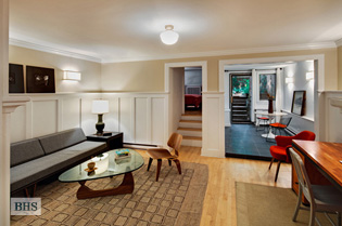 313 WEST 82ND STREET