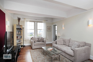 209 LINCOLN PLACE