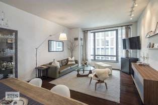 4 WEST 21ST STREET 9D