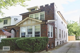 1735 HENDRICKSON STREET