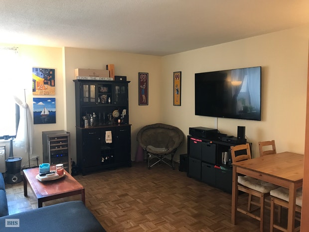 1619 Third Avenue 15D, Upper East Side, NYC, $3,600, Web #: 17531847