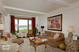 186 RIVERSIDE DRIVE