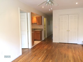 372 LEFFERTS AVENUE 2FL